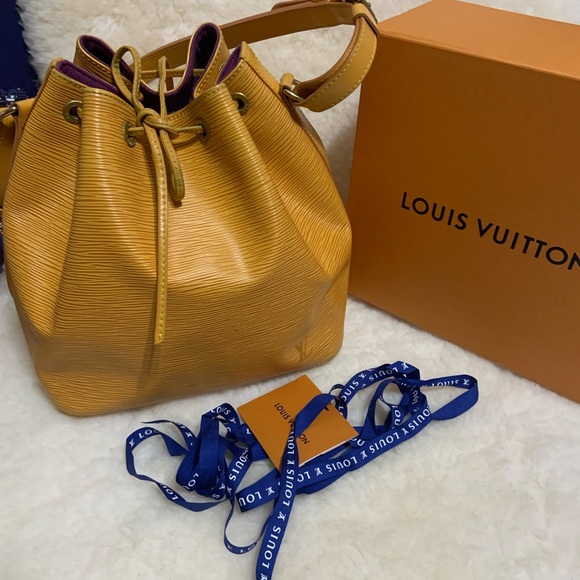 Louis Vuitton Petit Noe drawstring shoulder bag Epi - Picture 1 of 7
